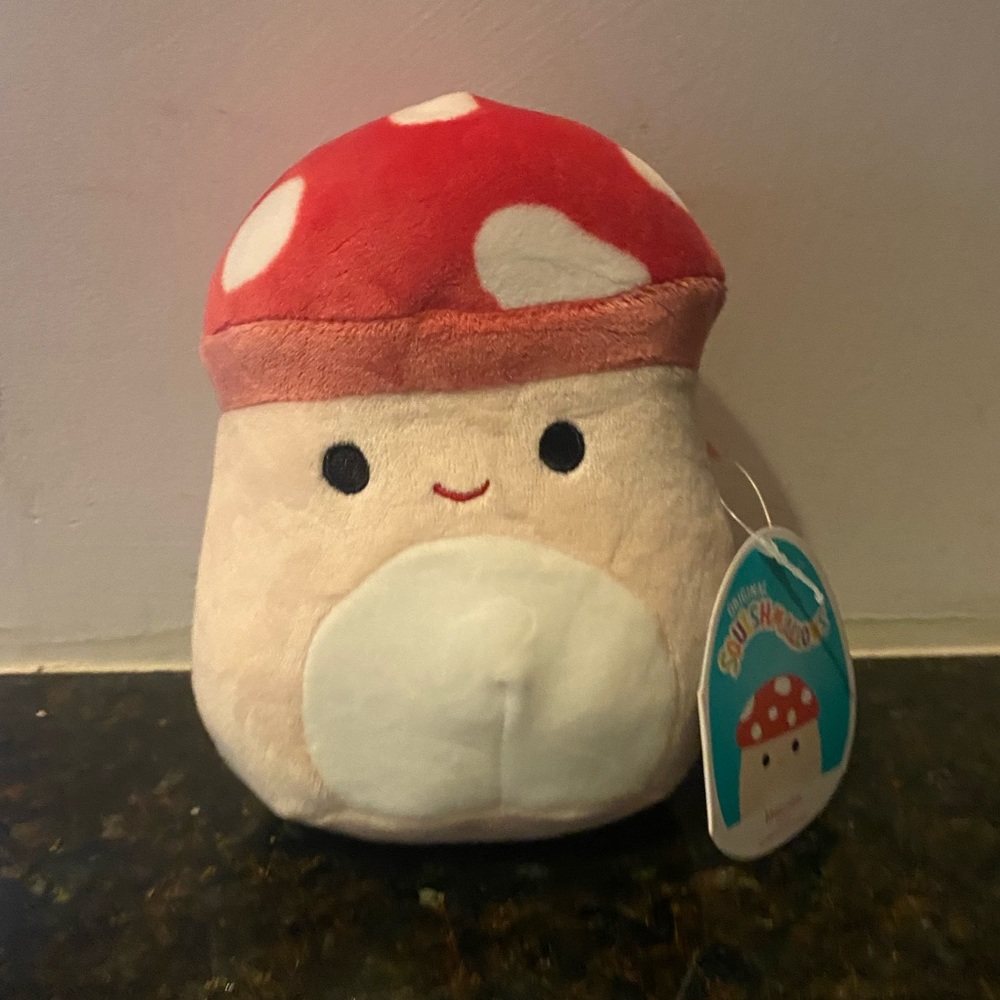 malcom mushroom squishmallow